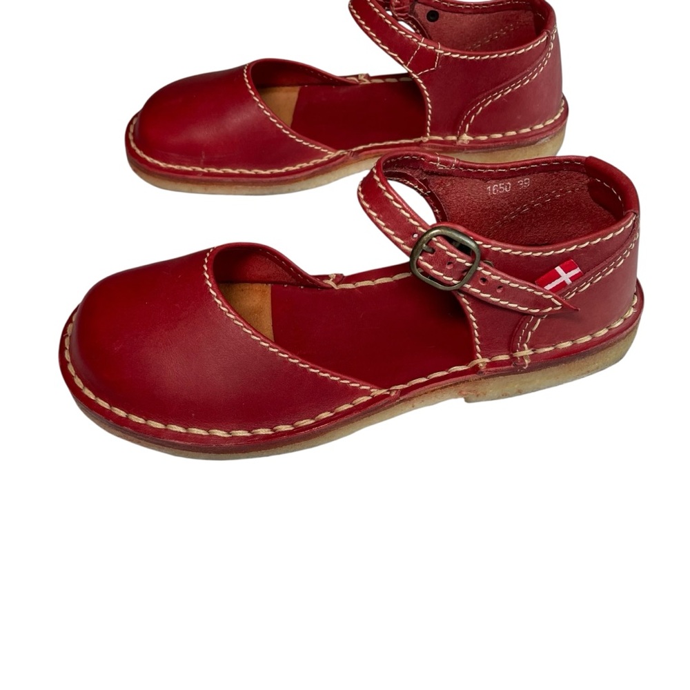 Duckfeet Mols Mary Jane Red Granate Leather Womens EU 39/US 8.5 Crepe-Sole - EUC